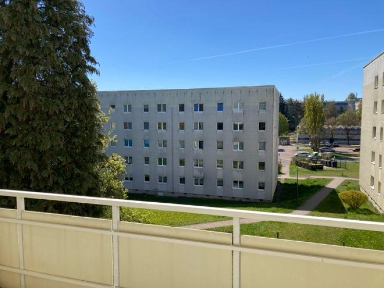 Top für die junge Familie: Frischer Look, großer Balkon, grünes Umfeld - Foto 1