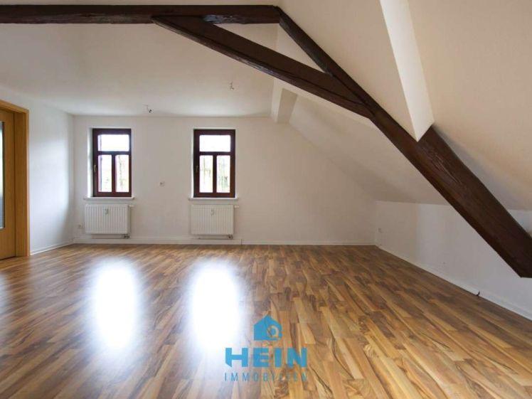 Moderne 2 Raum-Dachgeschosswohnung in Alberoda - einziehen und wohlfühlen - Photo 1