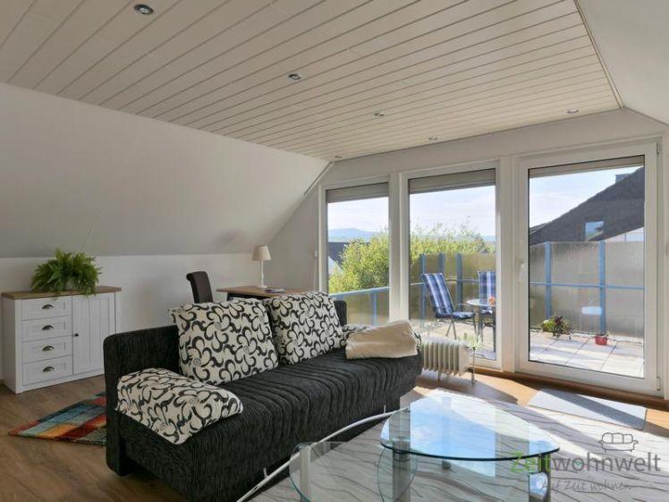 (EF1425_M) Kassel-Landkreis: Vellmar, großzügige möblierte Wohnung mit riesigem Dachbalkon, Service inklusive - Photo 1