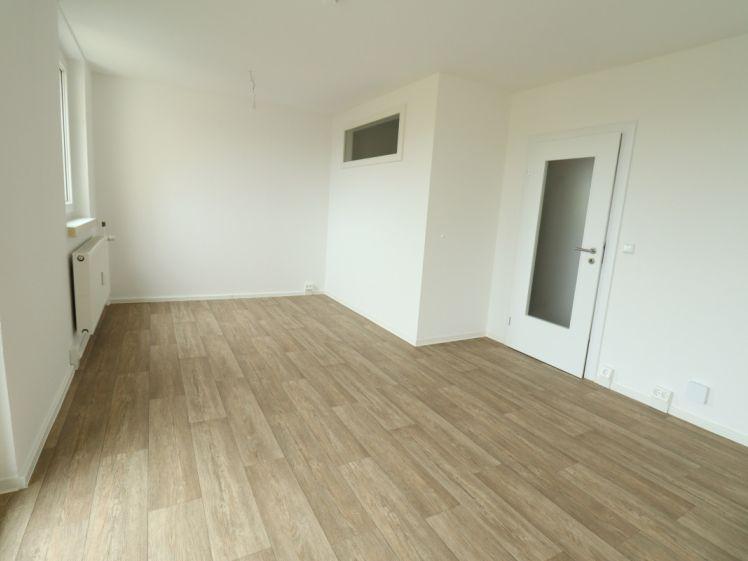 3-Raumwohnung mit Dusche und Aufzug - Foto 1