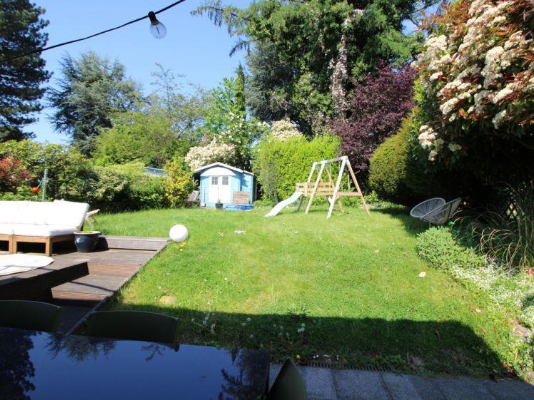 *****PARADIES FÜR GARTENLIEBHABER! DHH, 5 ZI., TERR., GARTEN IN RUH. LAGE VON ME- WEST!***** - Foto 1