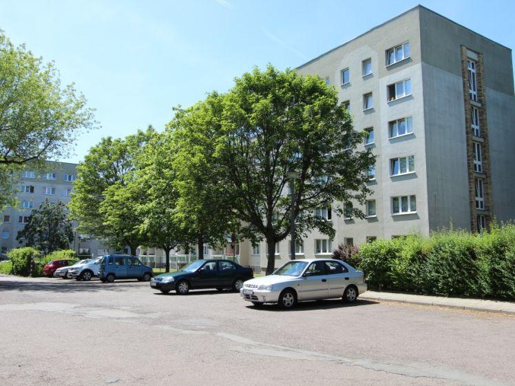 2-Raum Wohnung mit praktischem Grundriss ganz oben! - Foto 1