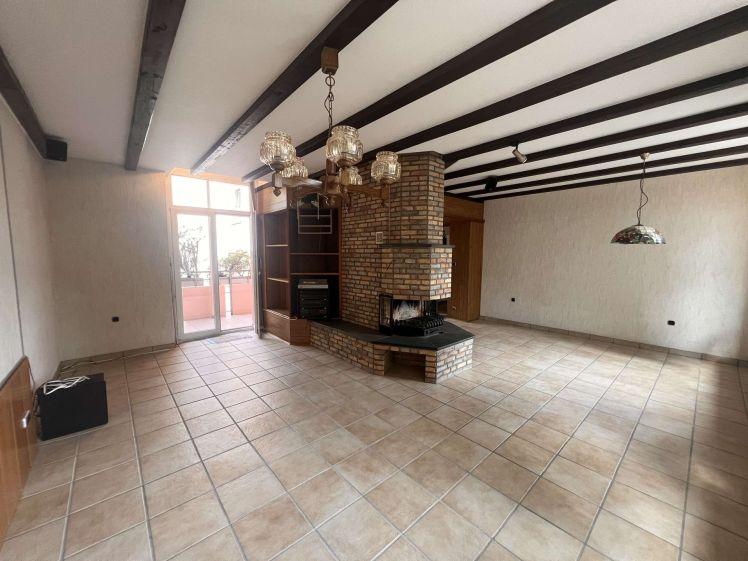 ***Große 4-Zimmer-Wohnung mit Balkon - Photo 1