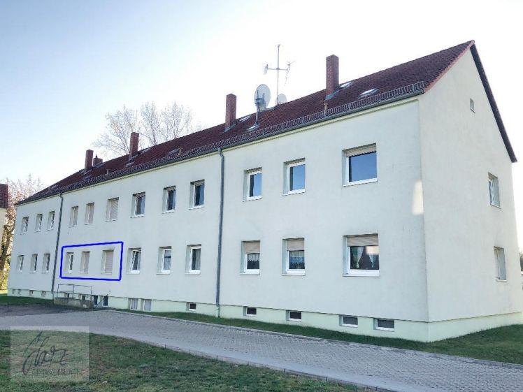 ***EINZIEHEN & WOHLFÜHLEN*** Helle, schicke 3-Raumwohnung mit Tageslichtbad und Wanne zu vermieten - Foto 1