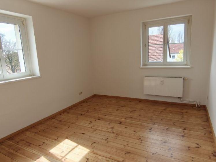 Stilvolle 3-Zimmer-Wohnung – Dielung neu aufbereitet - Photo 1