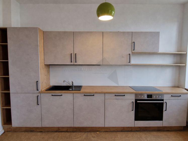 Geräumige 4-Raum-Altbau-Wohnung am Schwanenteich - Foto 1