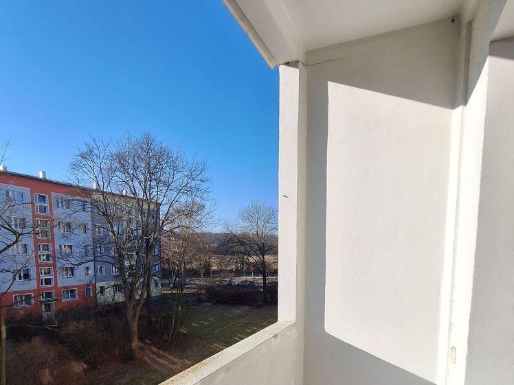 Hier wird kein Platz verschenkt - praktisch - hell - sonniger Balkon! - Photo 1