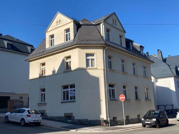 Günstige DG 2-Zimmer mit Laminat in guter Lage! - Photo 1
