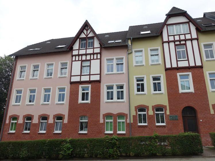 3-Zimmer-Wohnung mit Dusche & Wanne & Balkon im 1. Obergeschoss - Photo 1