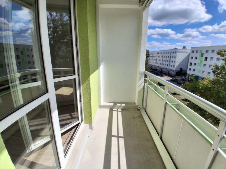 3 Raumwohnung mit Badewanne und Balkon - Photo 1