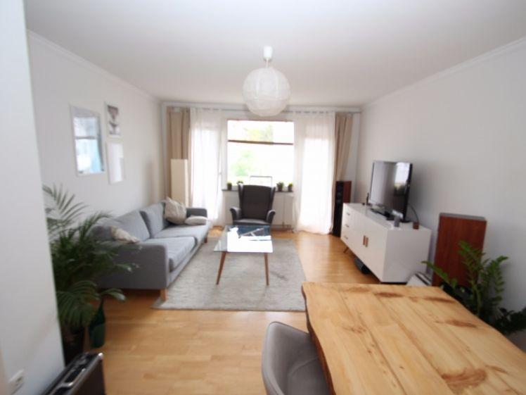 Hübsche 2-Zimmer-Wohnung mit Balkon in der Ebenauer Straße 1.08.2026 - Photo 1