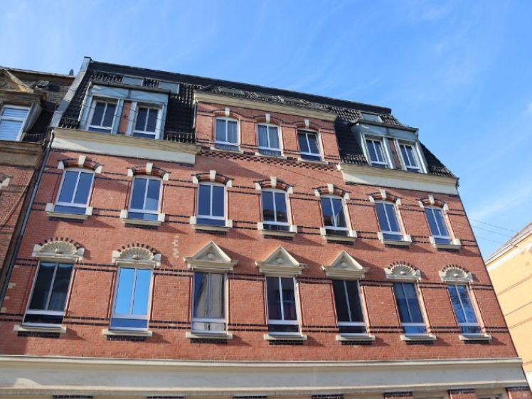 Helle 3-Raum-Wohnung mit EBK ! - Foto 1