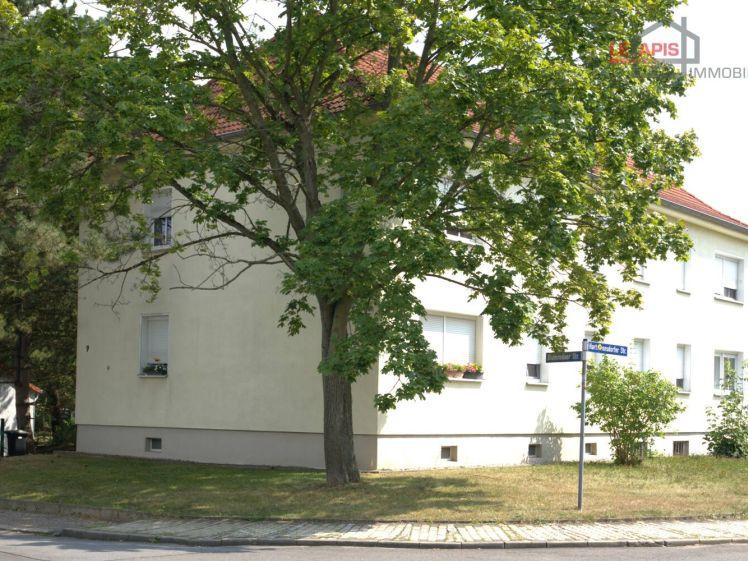 GEMÜTLICHE, HELLE 2-RWG IM 1.OG M. TAGESLICHTBAD IN BELIEBTER U. GRÜNER LAGE VON BORNA - Photo 1