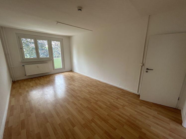 Nachmieter gesucht für 2-Zimmer-Wohnung mit Balkon! - Foto 1
