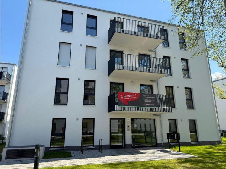 Neugbaute moderne 4-Zimmer Penthousewohnung - Photo 1