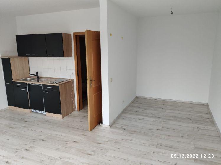 helles 1 Raum Apartement mit Schlafnische und Einbauküche in Jena-Cospeda - Foto 1