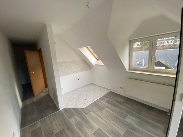 Hübsches 2-Raum-Appartment mit Balkon in Greiz (WE17) - Foto 1