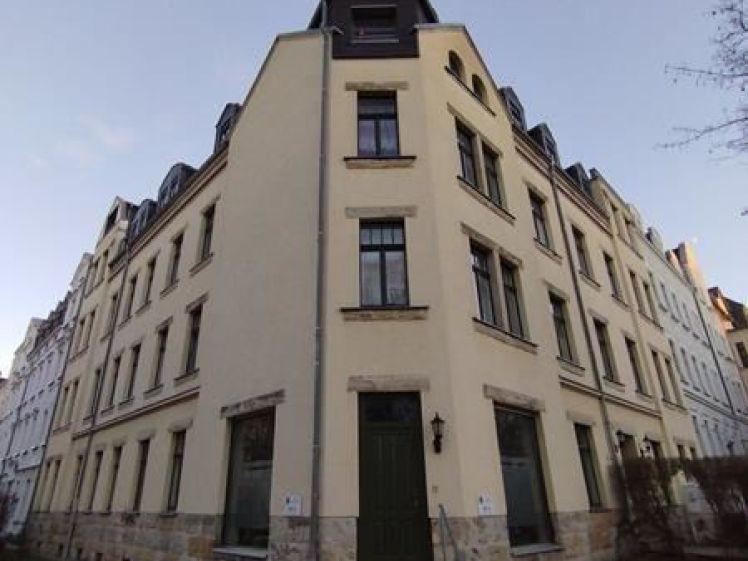 Großzügige 1-Zimmer mit Laminat und Wannenbad in sehr guter Lage - Photo 1