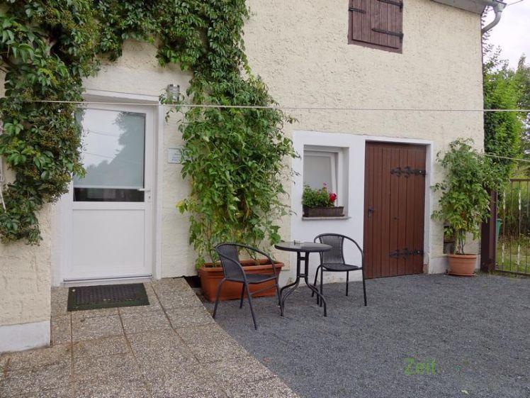 (EF0475_M) Dresden: Radebeul, kleines separates Apartment, möbliert, WLAN, Waschmaschine inklusive, Sitzecke im Garten - Foto 1