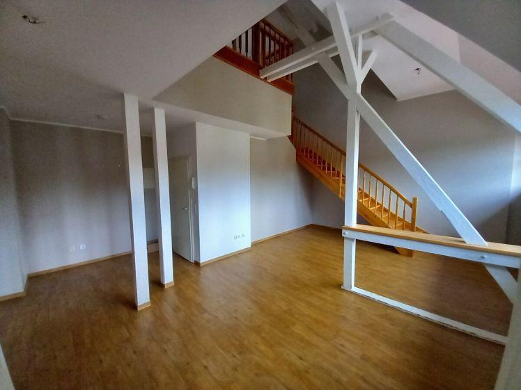 Maisonette mit 3,5 Zimmern im 2. OG, für Individualisten, ab sofort verfügbar! - Photo 1