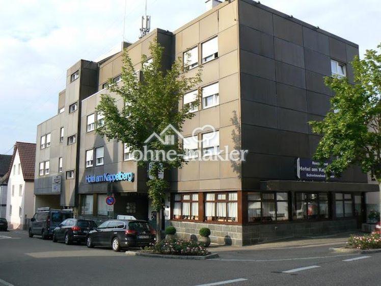 Hotelanlage,35 EZ und 10 DZ mit 50 Parkp, langfristig an Monteure/Studenten - Photo 1