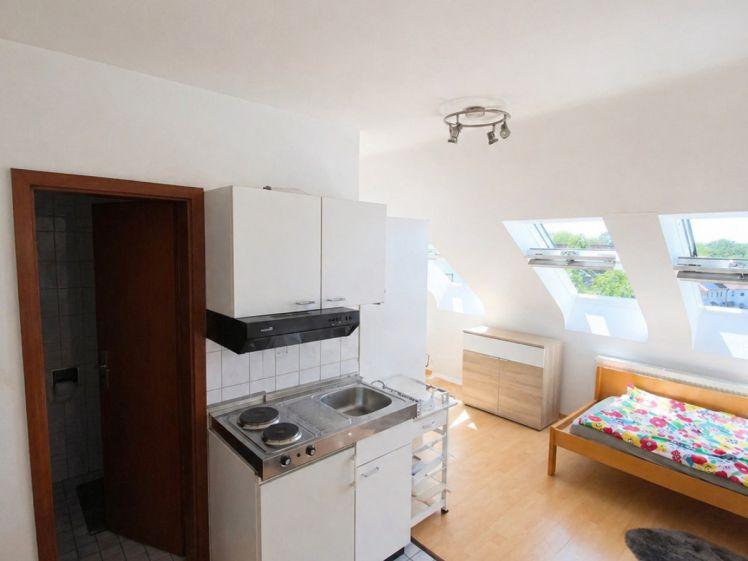 Möbliertes 1 Zimmer Apartment 21qm in guter Lage von Mannheim Rheinau zu vermieten - Photo 1
