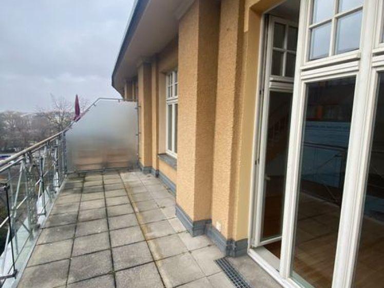 JÄGERHOF * Innenstadt* helle 2 Zimmer-Maisonetten-Whg. mit Terrasse* Parkett* EBK* G-WC - Photo 1