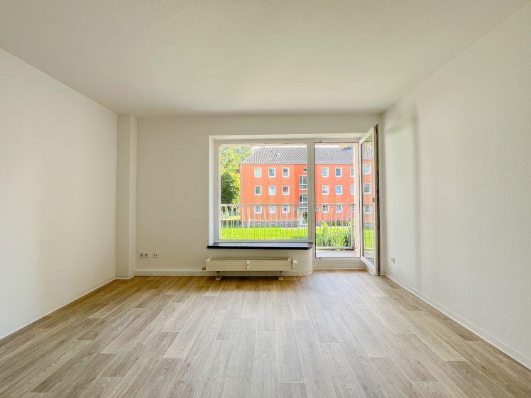 Lichtdurchflutete Wohnung mit Balkon und Tageslichtbad – Komfort für Ihr Wohlbefinden - Foto 1