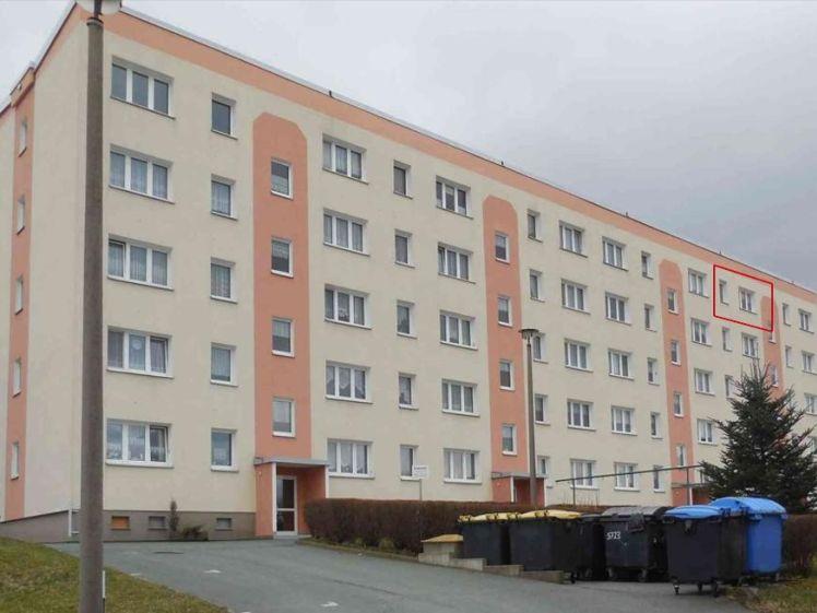 Frisch renovierte 3 Zimmer Wohnung mit Balkon in Falkenstein - Garage möglich - Photo 1