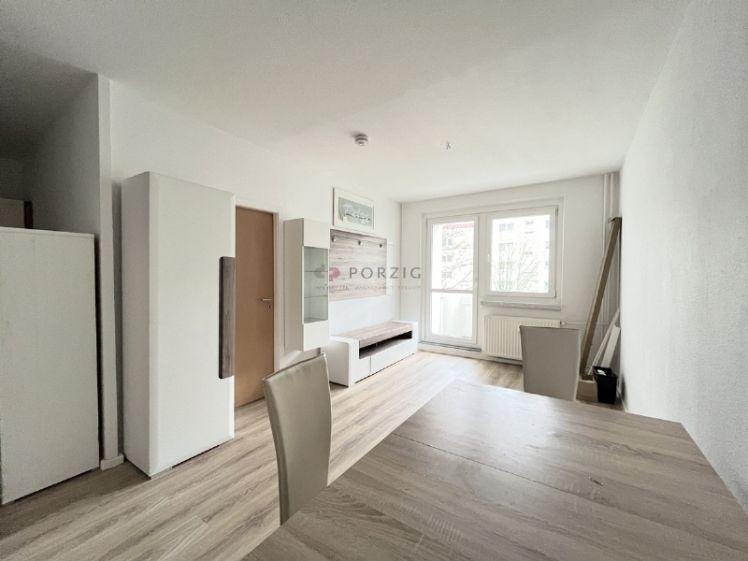 Einziehen ohne Aufwand: 3 Zimmer mit Balkon & Einbauküche - Foto 1