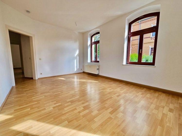+ESDI+ Traumhafte und ruhige 2-Zi.-Wohnung an der Weißeritz! - Foto 1