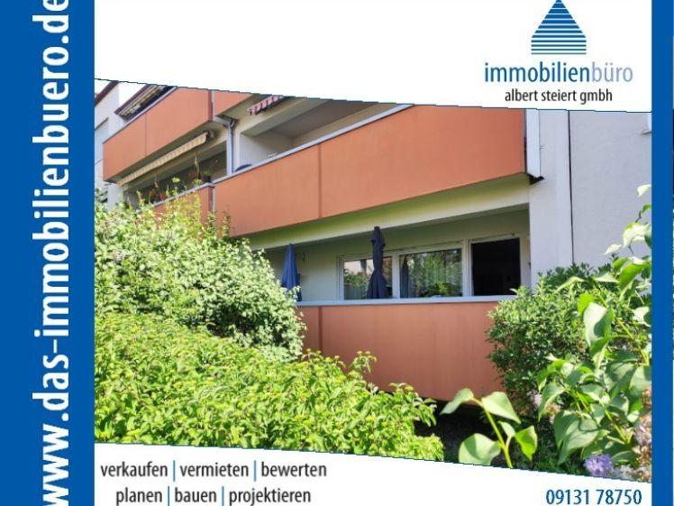 Großzügige 3,5-Zimmer-Wohnung mit Balkon und Stellplatz - Foto 1