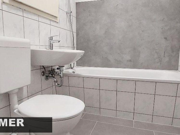große 4 Zimmer, Balkon frisch saniert - Foto 1