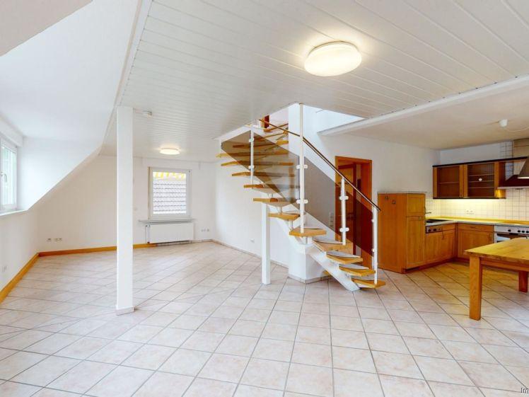 Kurzfristig beziehbar: Maisonette-Wohnung in Hamm-Werries mit Einbauküche - Photo 1