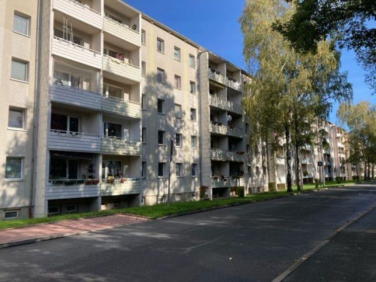 Familienwohnung mit Spielplatz vorm Haus - Foto 1