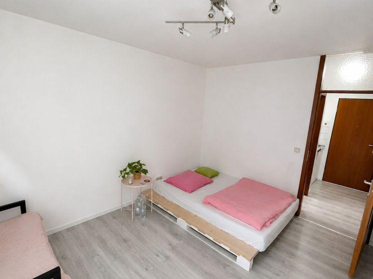 1 Zimmer im 4.OG, 24qm mit Pantry-Küche, in super Lage von Mannheim zu vermieten - Photo 1