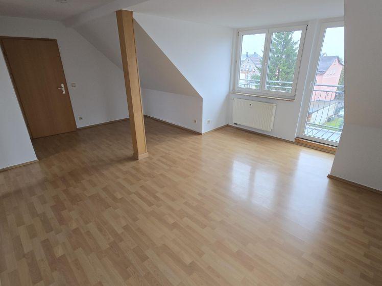 + + + 3,0-Zimmerwohnung mit Balkon! + + + - Foto 1