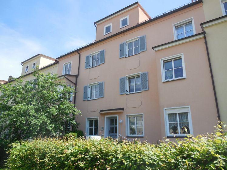 Ab 1.11.! Attraktive 1-Raumwohnung mit Tageslichtbad in Marienthal! Nähe HBK! - Photo 1