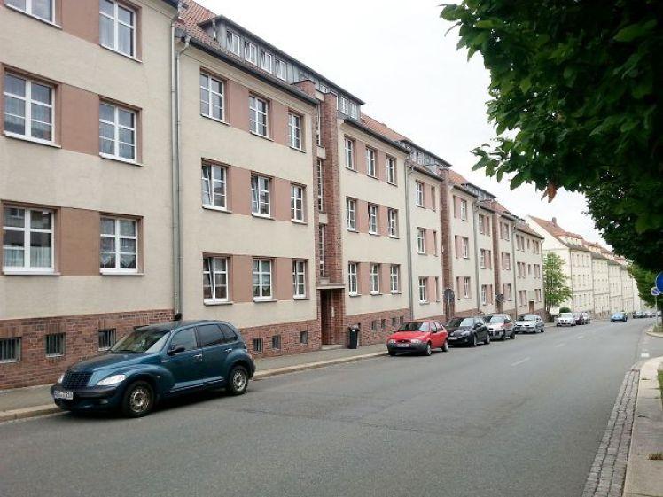 Großzügig geschnittene 2-Raum Wohnung im Altenburger Dichterviertel! - Foto 1