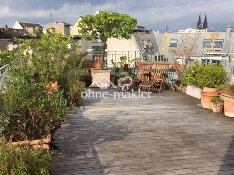 Exklusives Altbau-Luxus-Apartment mit Dachterrasse im Belgischen Viertel - Photo 1