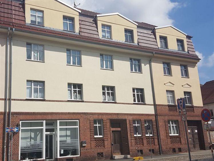 Frisch sanierte 4-Raum-Wohnung im Stadtzentrum von Torgau - Foto 1