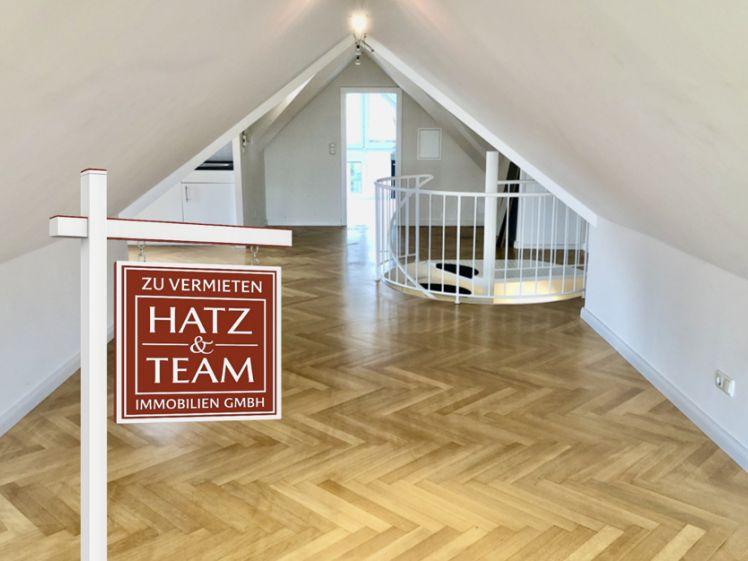 Gemütliche Dachgeschosswohnung in Salzweg! - Photo 1