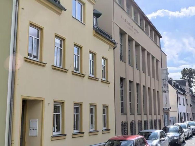 Dachgeschosswohnung im Herzen von Lichtenstein - Photo 1