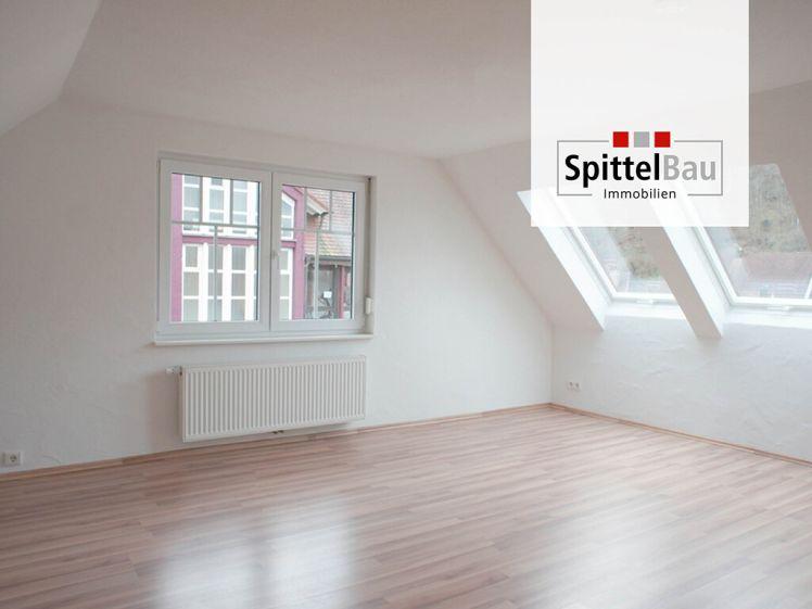 Großzügiges 1,5 Zimmer Appartement in Schramberg zu vermieten! - Photo 1