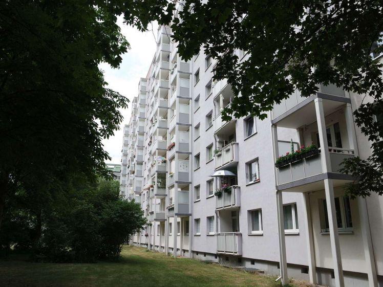 Zentrum Südost - zentral gelegenes 2-Zimmer-Apartment mit Balkon, Wannenbad und Lift - Foto 1