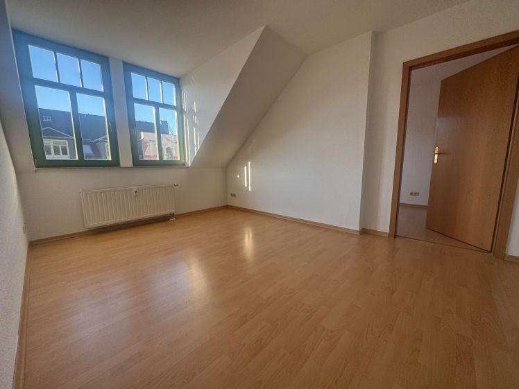 Dachgeschoss / in Küchwaldnähe ! frei ab SOFORT !!! - Foto 1