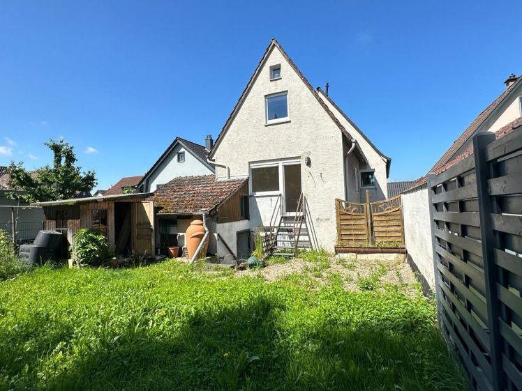 Schönaich Haus mit Garten zu vermieten! House with garden for rent from September 1 - Photo 1