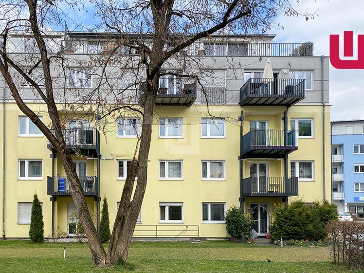 WINDISCH Immobilien - Gemütliche 2-Zi. Wohnung mit Lift und EBK - zentral in Erding! - Photo 1