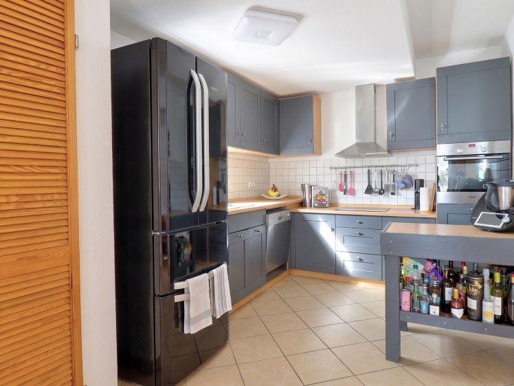 Ruhige 3-Zimmer-Wohnung im Erdgeschoss mit begrüntem Innenhof - Foto 1