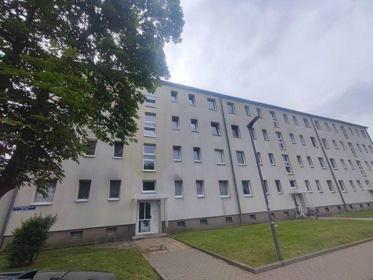 Dreiraumwohnung mit Balkon! - Foto 1